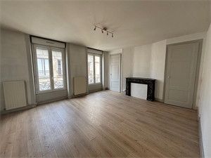 appartement à la location -   42000  SAINT-ETIENNE, surface 95 m2 location appartement - APR710297